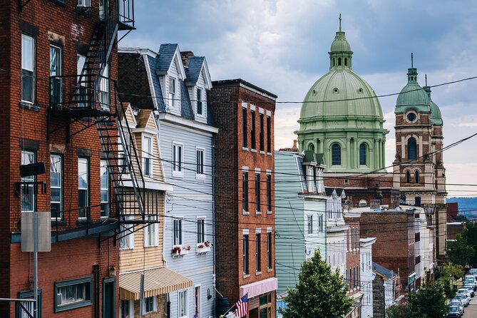 Smartphone-Guided Walking Tour of Downtown Portland - Key Points