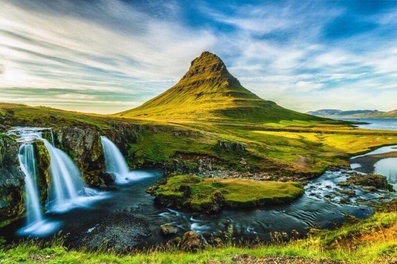 Snaefellsnes Peninsula and Kirkjufell Small-Group Tour - Discover the Beauty of Iceland’s Snæfellsnes Peninsula with a Small-Group Tour