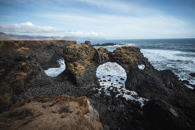 Snæfellsnes Peninsula | Private tour | PRO Photos included - Kirkjufell Mountain and Kirkjufellsfoss Waterfall