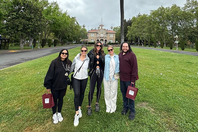 Snob Free Sonoma Plaza Walking Experience - Key Points