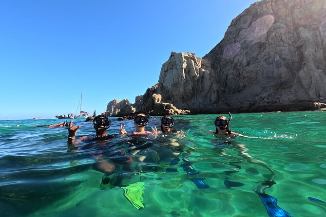 Snorkel and arch tour in los cabos - Key Points
