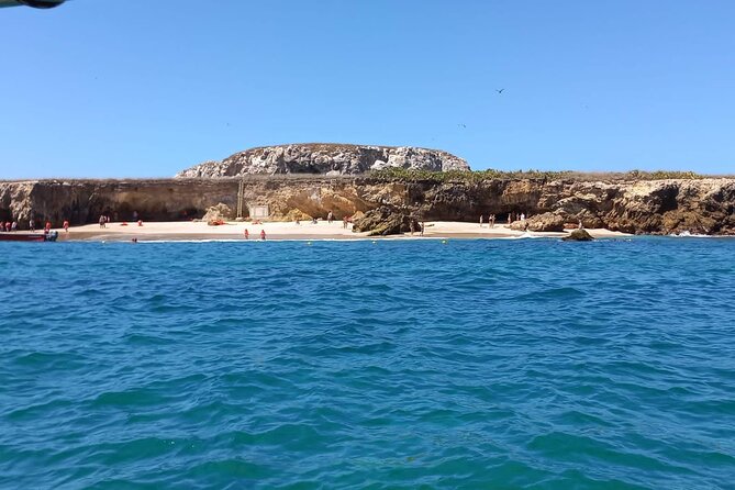 Snorkel & Playa Nopalera  Private Tour  Punta Mita - Playa Nopalera: A Secluded Beach and Cave Exploration Spot
