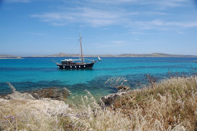 Snorkeling at the Pirate Islets and Paradise beach - Visiting Paradise Beach: The Island’s Party Epicenter