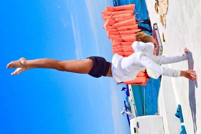 Snorkeling Catamaran Tour at Santa Maria Bay - What Sets This Tour Apart