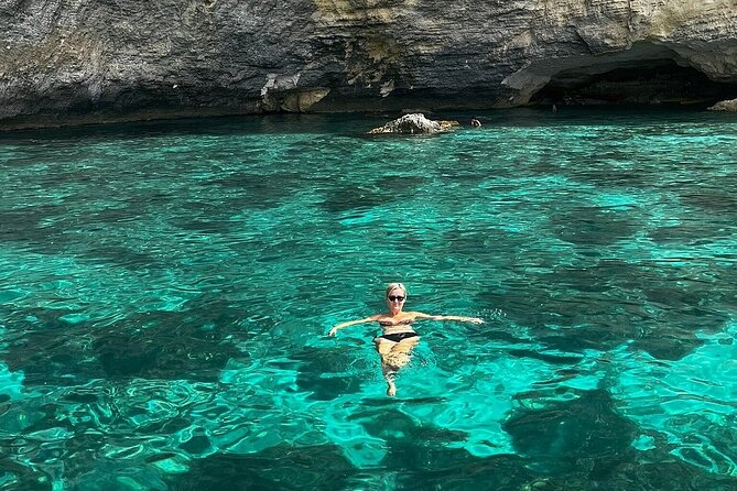 Snorkeling in Blue Lagoon Beaches and Bays Trip Comino - Key Points