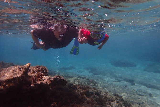 Snorkeling Tour - The Role of Guides Matias and Sherlock in Enhancing the Tour