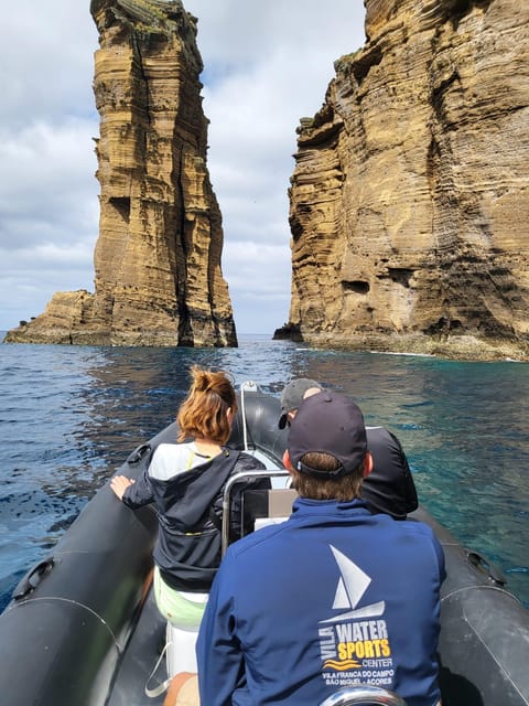 Snorkeling Tour- Vila Franca do Campo Islet - The Guides and Their Role in Enhancing the Tour