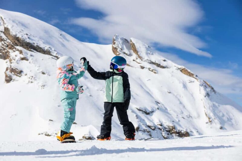 Snow getaway from Valencia: a day of sledding and fun - The Comfort of a Guided, All-Inclusive Day Trip