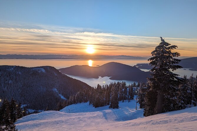 Snowboarding at Grouse Mountain - Everything Included!! - Relaxing Breaks with Hot Drinks and Mountain Views