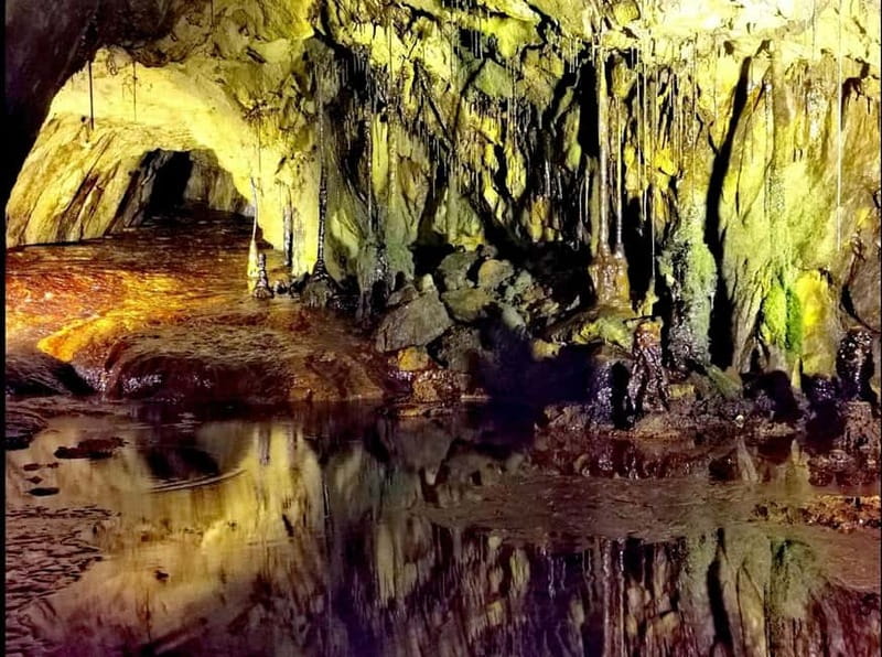 Snowdonia: Snowdonia Mountains, Lakes & Mines Private Tour - Lake Ogwen and King Arthur Legend