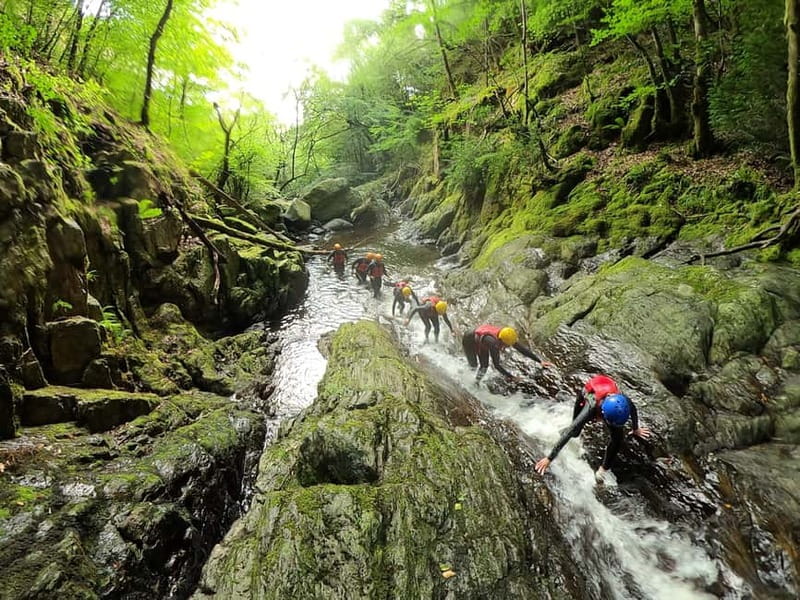 Snowdonia: Thrilling Gorge Walking Tour with Expert Guides - Practicalities and What to Bring