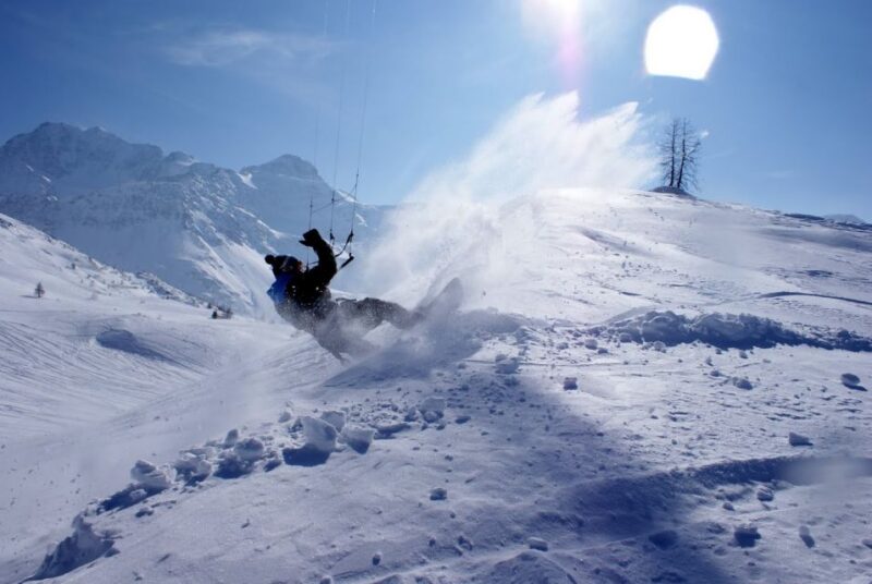 Snowkiting School on the Simplon Pass - Professional Instruction for All Skill Levels