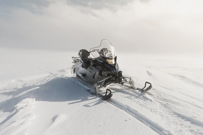 Snowmobiling on Langjokull Glacier and Secret Lagoon Tour - Tour Logistics and Participant Tips