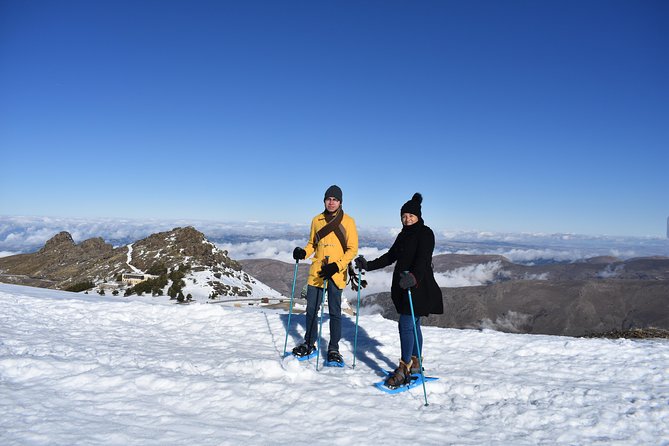 Snowshoe hiking in Sierra Nevada (Granada) - The Scenic Trails of Hoya de la Mora