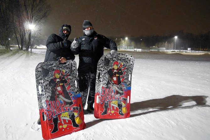 Snowshoe trip with a campfire in Tromso - Enjoying the Campfire and Local Stories