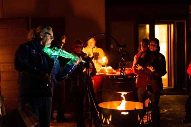 SNOWSHOES: snowshoeing at high altitude in Paganella at sunset with violin music - Starting Point and Access to the Mountain