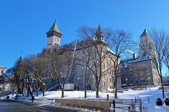 Snowy Private Walking Tour of Old Quebec - Scenic Views from Terrasse Dufferin and Château Frontenac