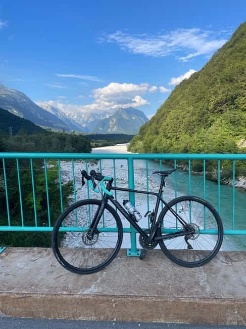 Soa valley: Guided Cycling Tour with Snacks and Support - Key Points