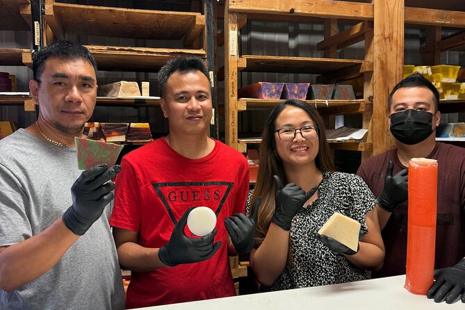 Soap Making Classes with Bubble Shack Hawaii - Approaching the Hawaiian Ingredients and Scents