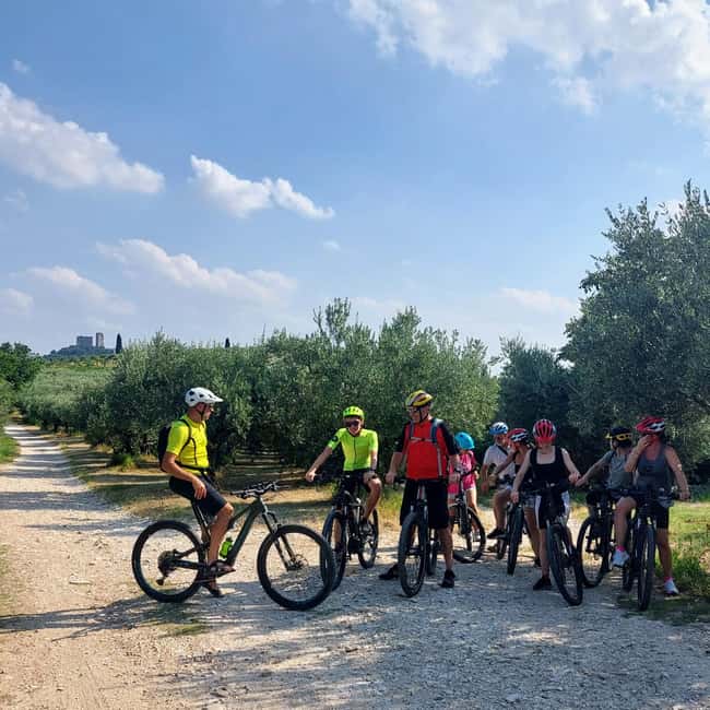 Soave: E-Bike Tour with Wine Tasting in a Local Winery - The Guide’s Role in Enriching the Experience