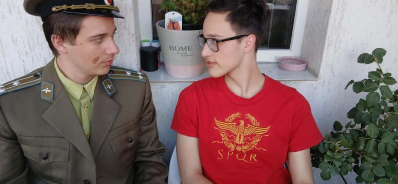 Sofia: 1980s Communism-Era Dinner with Local Host - The Atmosphere: Vintage Music and Warm Hospitality