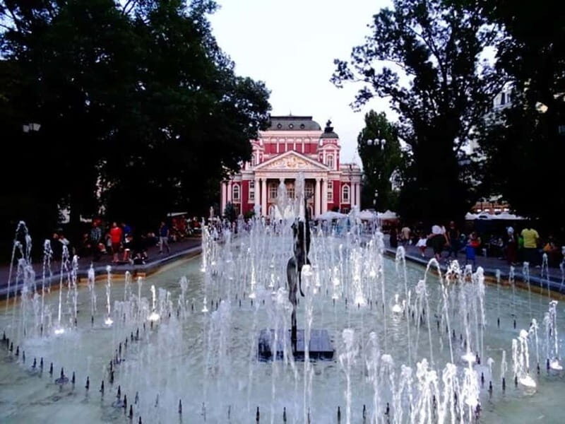 Sofia Afternoon Walking Tour with Wine and Food Tasting - Expert Guides and Personal Touches