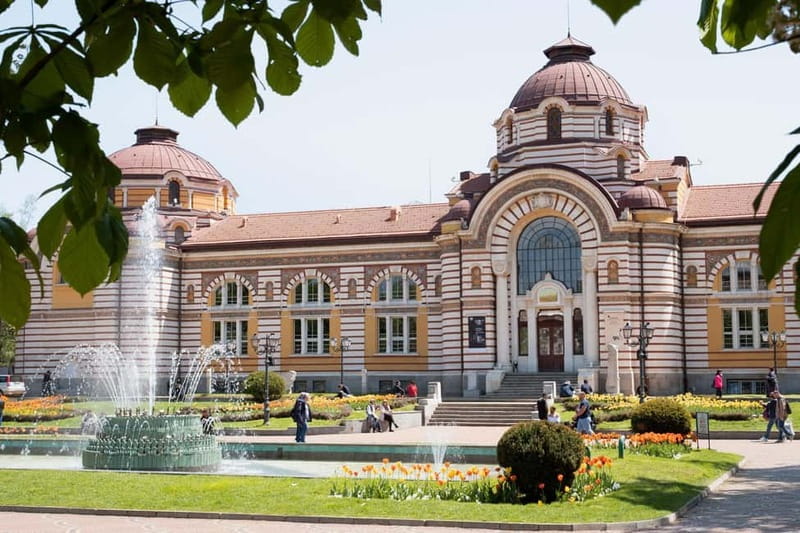Sofia: Express Walk with a Local in 60 minutes - Discover Sofia in 60 Minutes with a Local Guide