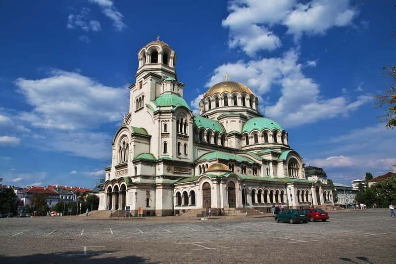 Sofia: Insta-Perfect Walk with a Local - Flexibility, Cancellation, and Payment Options
