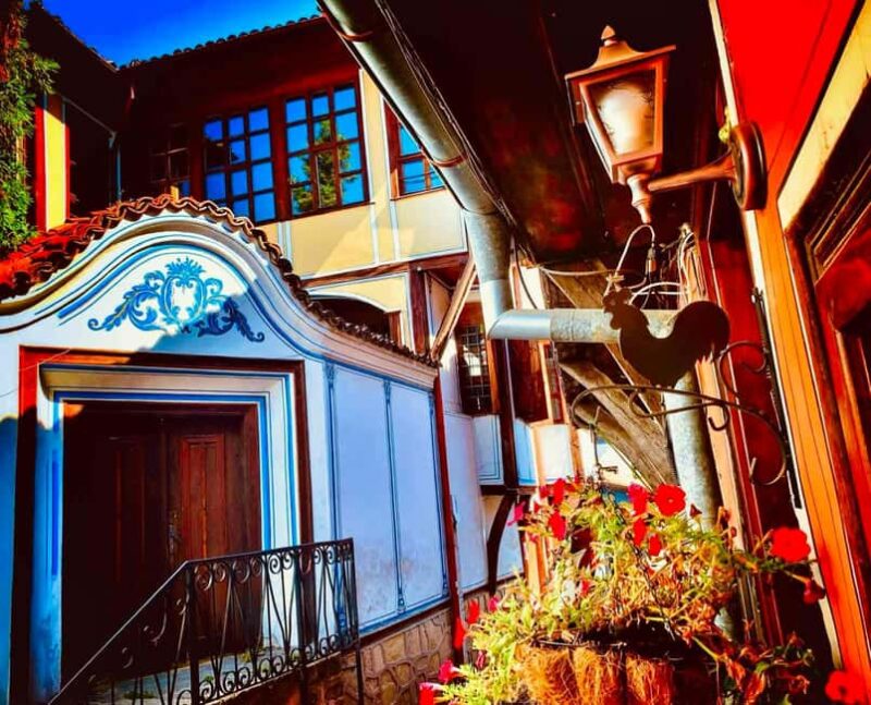 Sofia: Private Day Tour to Plovdiv with Traditional Lunch - Climb Nebet Hill for Panoramic Views