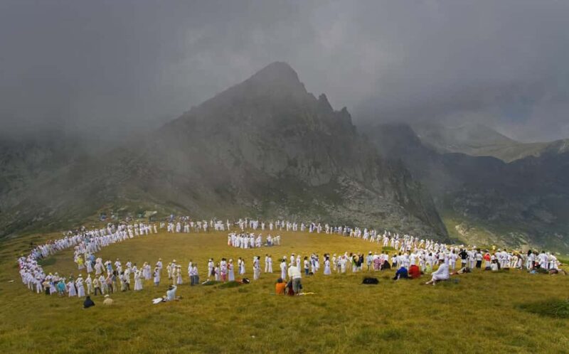 Sofia to Seven Rila Lakes Tour, Spa, Lunch Included - Guided Hike: Exploring the Glacial Lakes with an Expert Guide