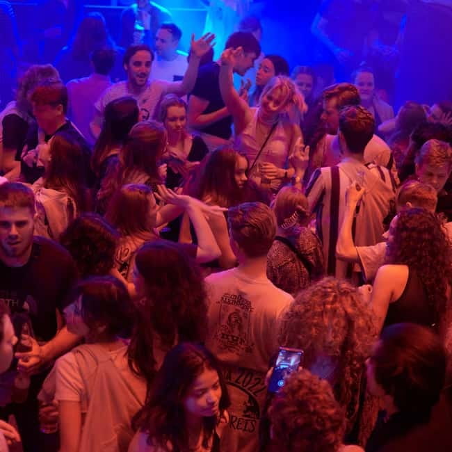 Sofia's Hidden Bars: 4-Hour Pub Crawl - The Highlighted Drinks and Free Shots