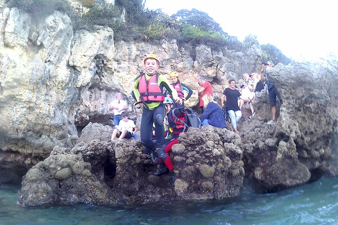 Soft Coasteering - Arrábida Port - Who Are the Guides and What Do Reviewers Say About Them?