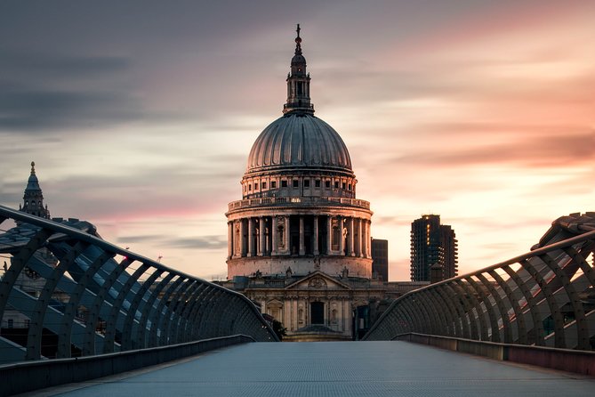 Soho Instagram Self-Guided Walking Tour - Top Photo Spots - Ronnie Scotts Jazz Club: A Musical Landmark