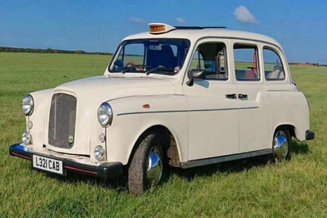 Soldiers, Miners and Fairies. (Private Tour of West Cornwall.) - Admiring St. Michael’s Mount and Mounts Bay