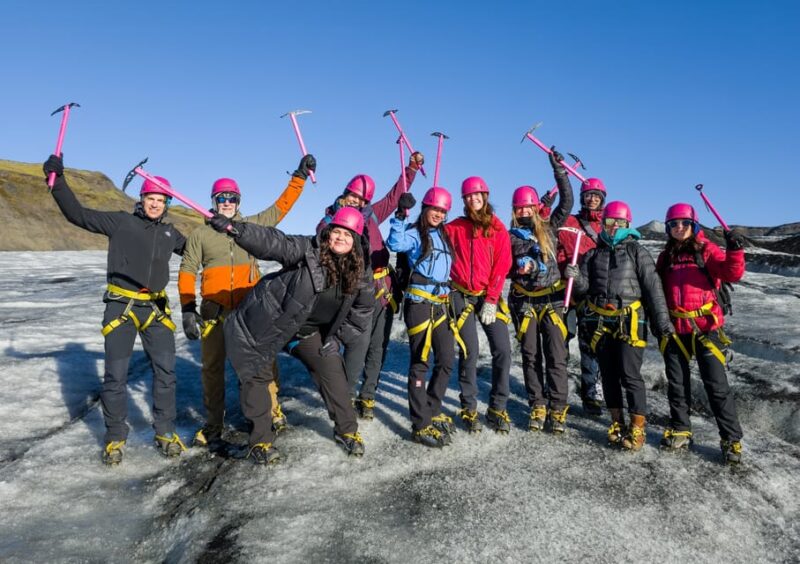 Sólheimajökull Glacier: Guided Hike with Equipment - A 1.5-Hour Walk on Glacial Terrain Offers Varied Perspectives