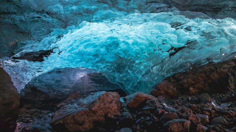 Sólheimajökull: Glacier Hike and Blue Ice Cave Tour - Comparing This Tour to Other Icelandic Glacier Experiences