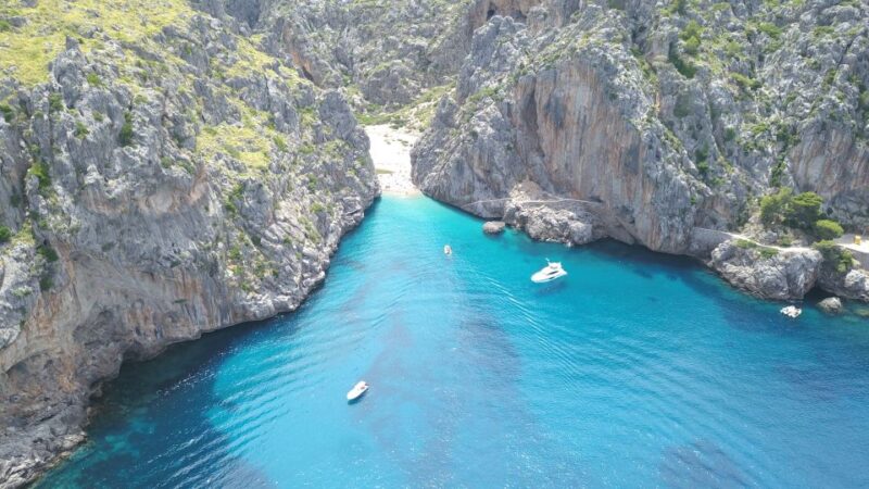 Soller: Sa Calobra & Cala Tuent Speedboat Tour - Practical Details: Meeting Point, Duration, and Group Size