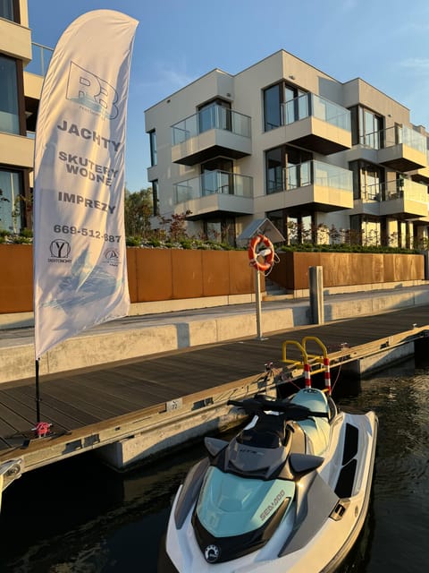 SOLMARINA Gdask: JET-SKI Rental - Who Will Enjoy This Jet-Ski Rental in Gdansk?
