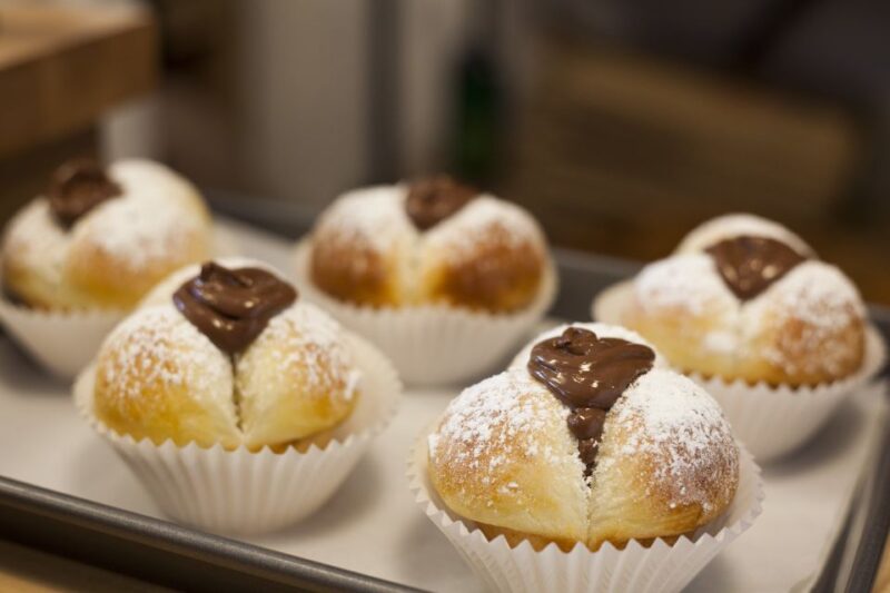 Solvang: Food & Photo Tour - Walking Tour Through Downtown Solvang’s Streets