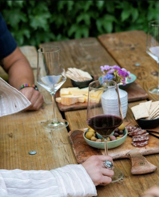 Sonoma: Explore Natural Wineries with a Local Sommelière - A Gourmet Lunch at a Sonoma Renowned Restaurant