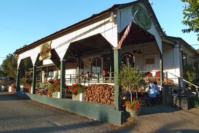 Sonoma & Healdsburg Wine Tours - The Role of the Guide: Knowledgeable and Attentive