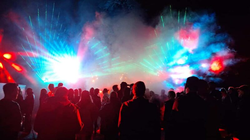 Sopot Pub Crawl 2025 - Free Shots, Games & VIP Club Entry - Sopot Pub Crawl Starts at the Iconic Krzywy Domek