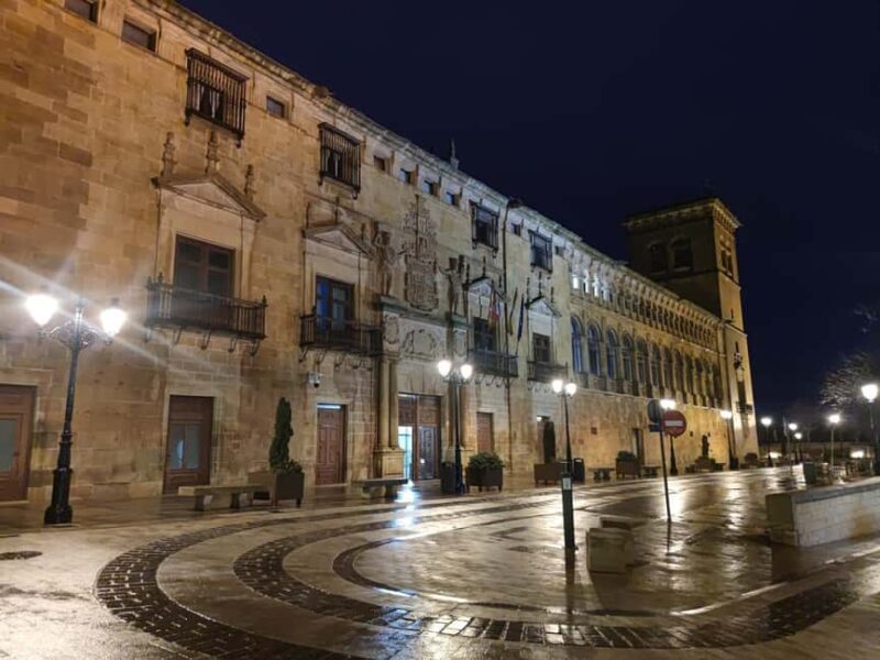 Soria's Mysteries and Legends Tour - Continuing with a 15-Minute Stop of Hidden Stories