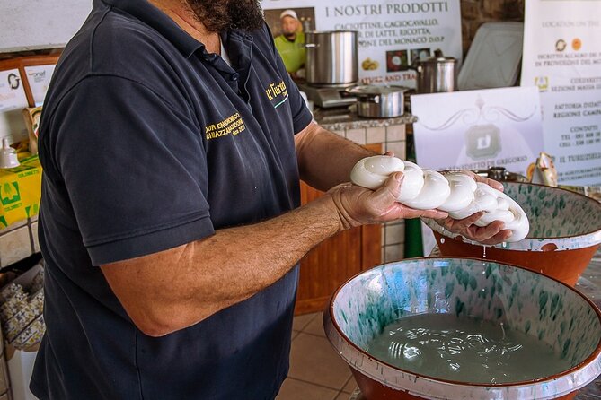 Sorrento Ape Tour, Lemon Garden, Mozzarella Show & Pizza Class - The Charm of Family-Run Business and Expert Guides