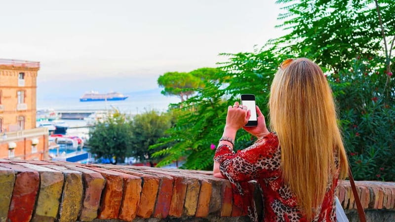 Sorrento: City Highlights & Hidden Gems Private Walking Tour - Key Points