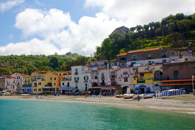 Sorrento Coast Cruise with Limoncello Tasting - Tasting Limoncello: A Local Tradition