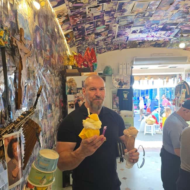 Sorrento: Gothic-Baroque Art Tour & Free local Tasting - Sorrento’s Unique Food and Drink Tastings