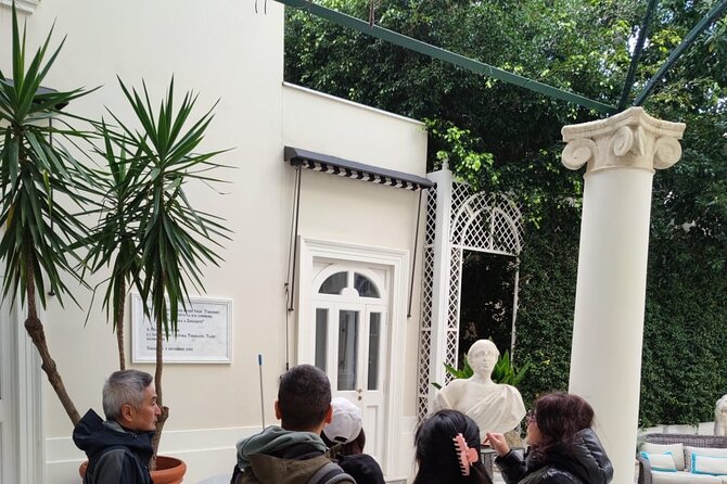 Sorrento grand tour off the beaten track with breathtaking landscapes - The Tranquil Beauty of San Francesco Cloister
