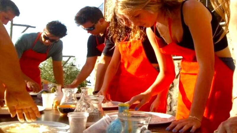 Sorrento: Half-Day Pizza Making, Wine, Limoncello & Pick-Up - Key Points