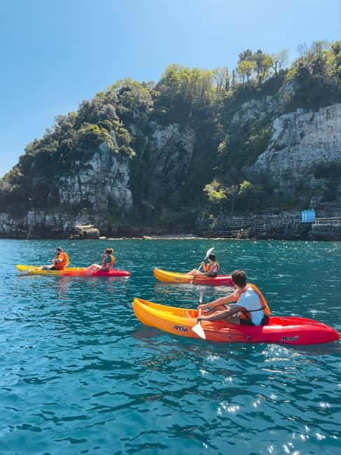 Sorrento: kayak small group tour to Bagni Regina Giovanna - Sorrento’s Coastline by Kayak: An Intimate View